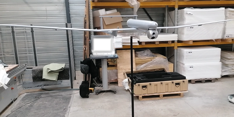 Maqueta de dron en Wooden Lab, SLS y laminado de fibra de carbono