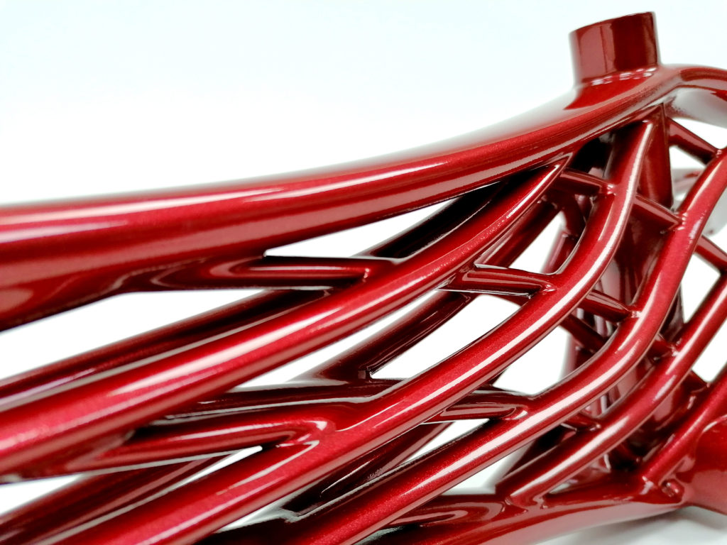 Cuadro-de-bicicleta-BMX–Tecnología-SLA-acabado-pintura-roja-metalizada