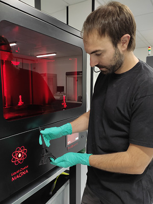 Impresión 3D LCD en los talleres de ARRK Annecy Francia